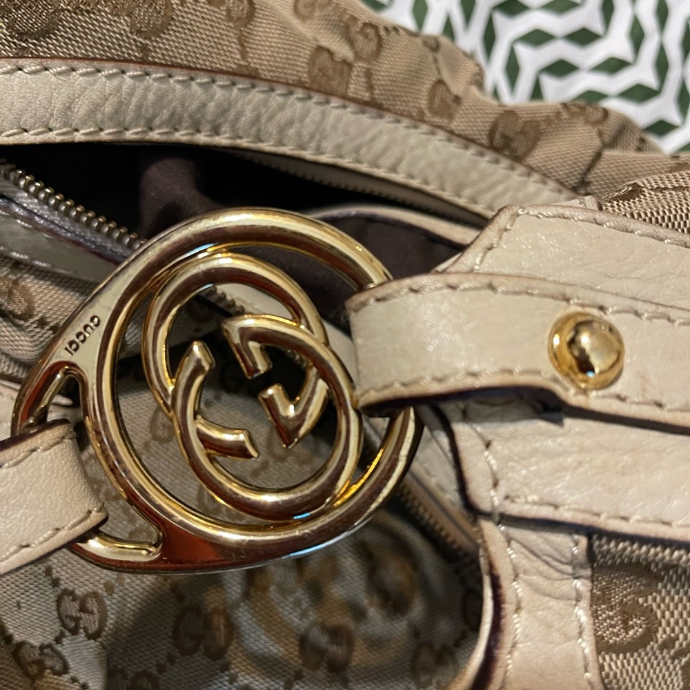 Vintage Gucci Hobo Shoulder Bag - Picture 9 of 11